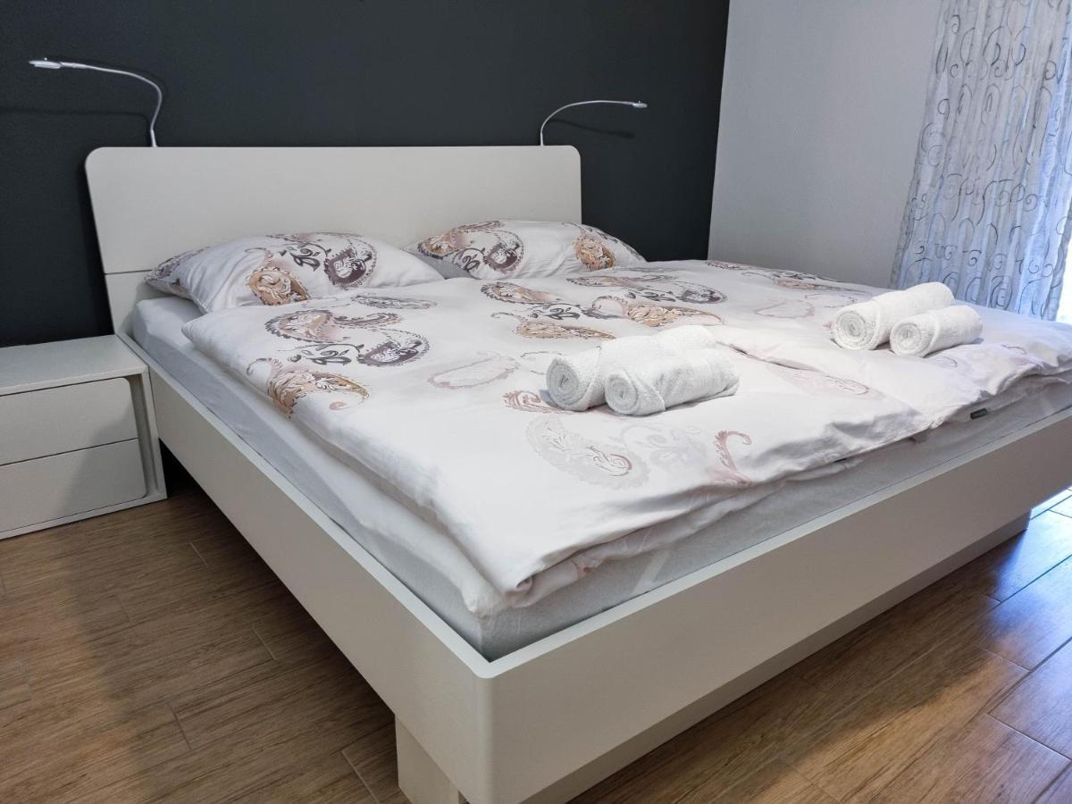Apartmaji Jakob 1 Bovec Ruang foto